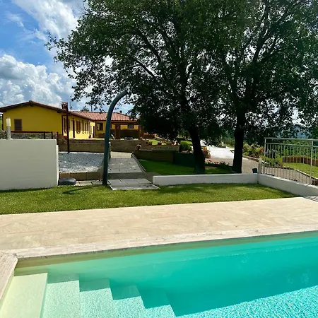 Venkovský dům Colle Del Sole